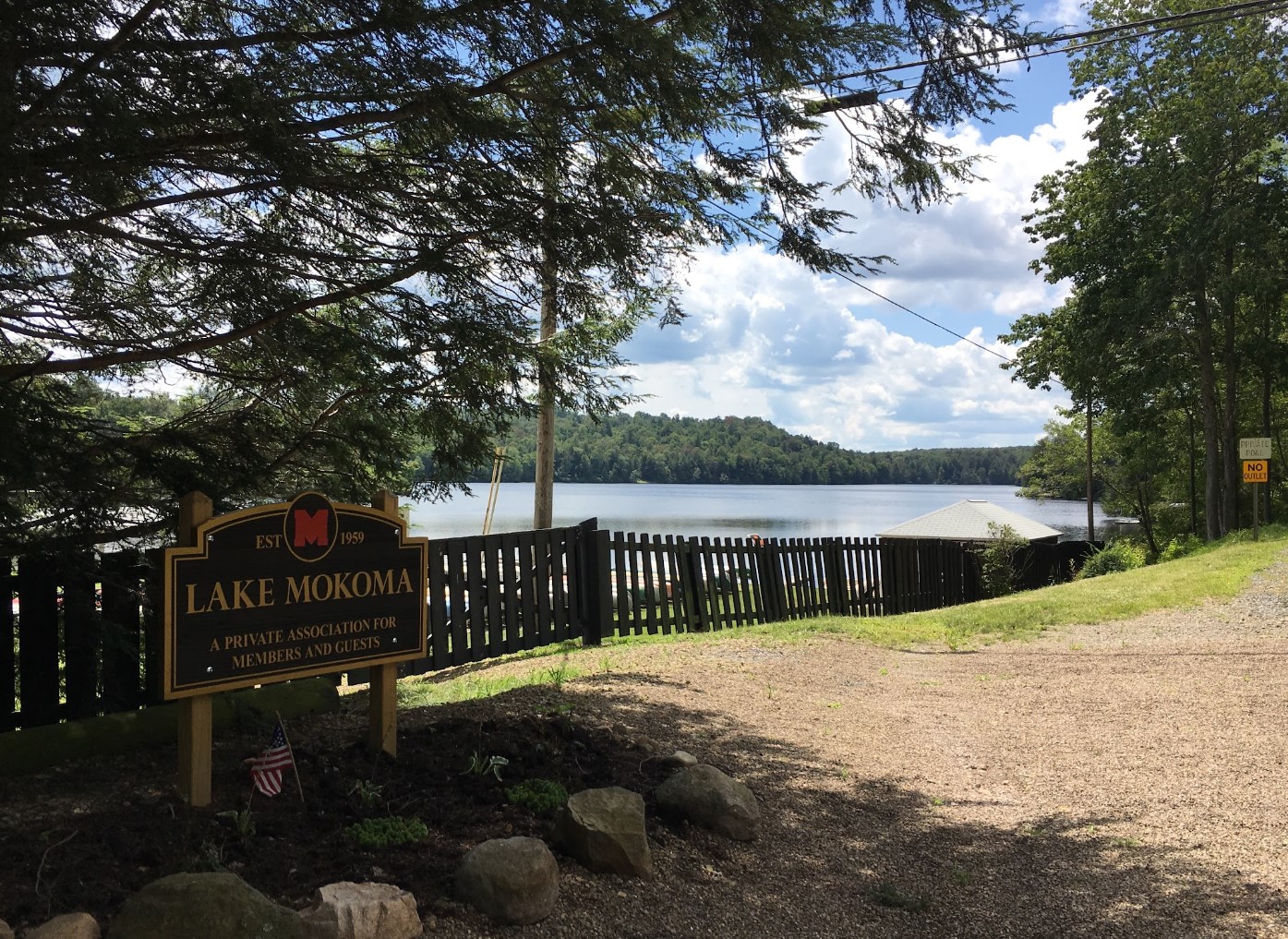 Lake Mokoma